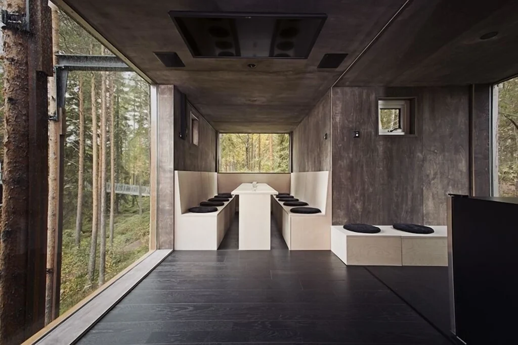 6 Forest Retreats Designed for Total Escape 63b9d36d