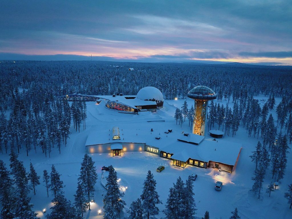 8 Glass Dome Hotels Where You Can Sleep Under the Northern Lights A9cd356a 1024x767