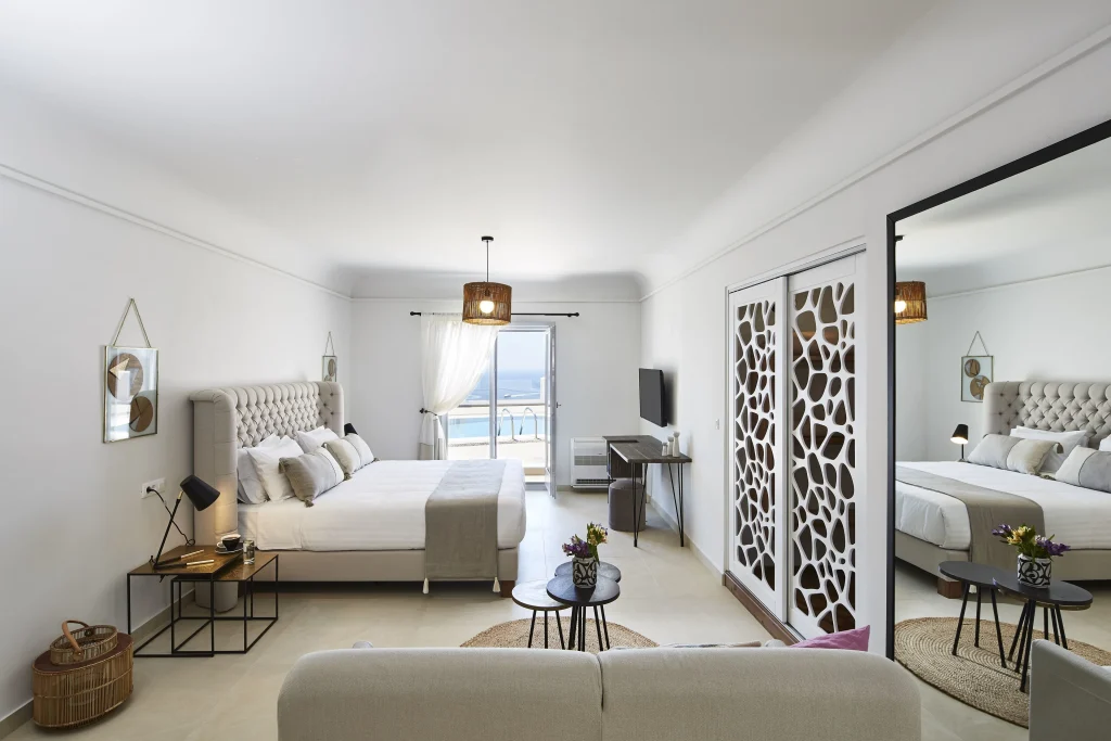 4 Cliffside Hotels Where the Architecture Is the View Dff59887 1024x683