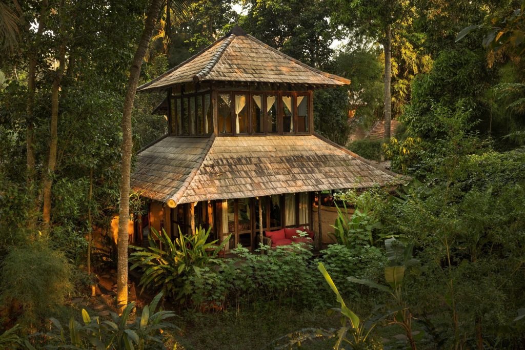 Tropical design escapes (lush + sculptural) Bambu Indah Resort_4