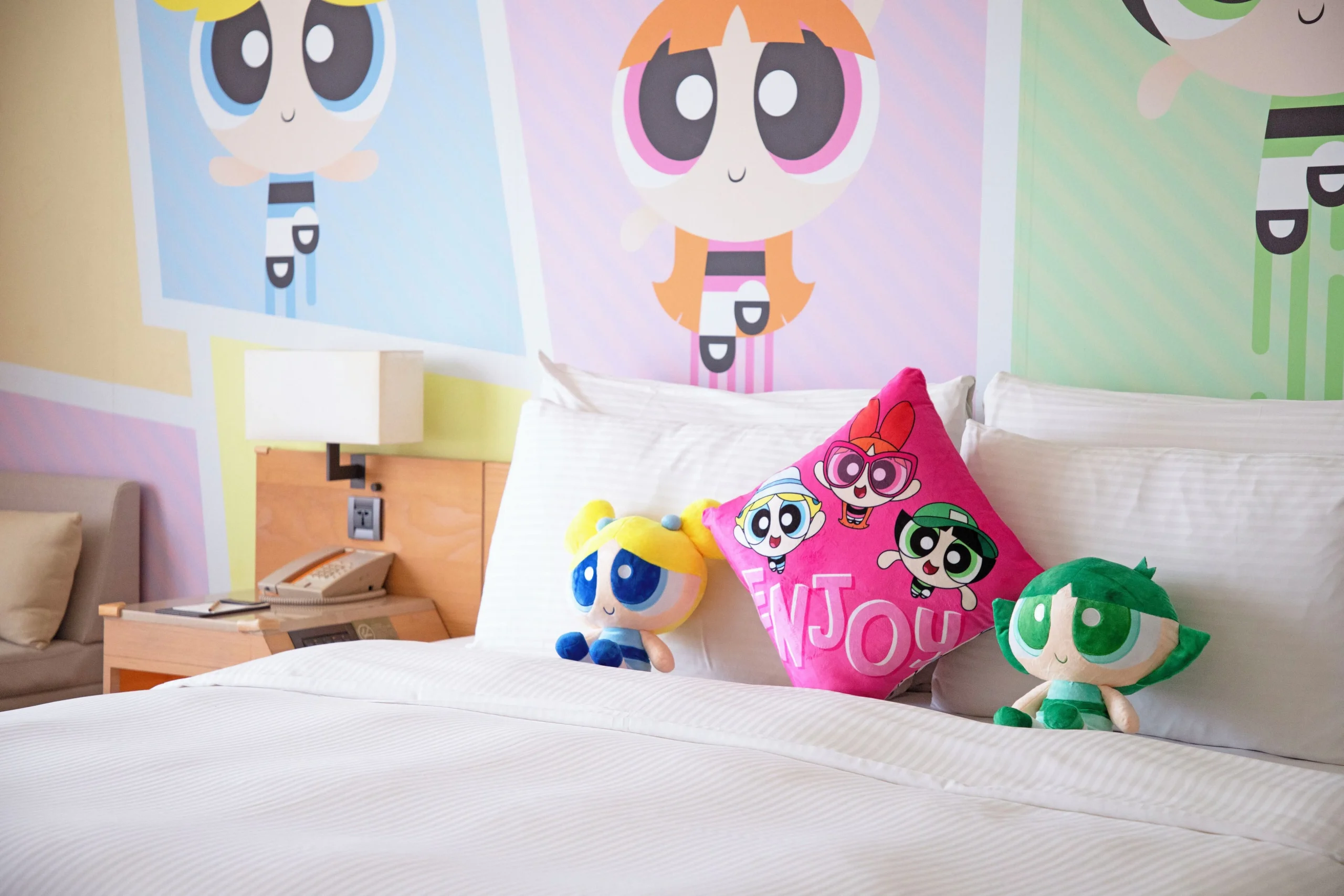 Immersive Cartoon Network room design at HOTEL COZZI Tainan — characters embedded into walls and furniture