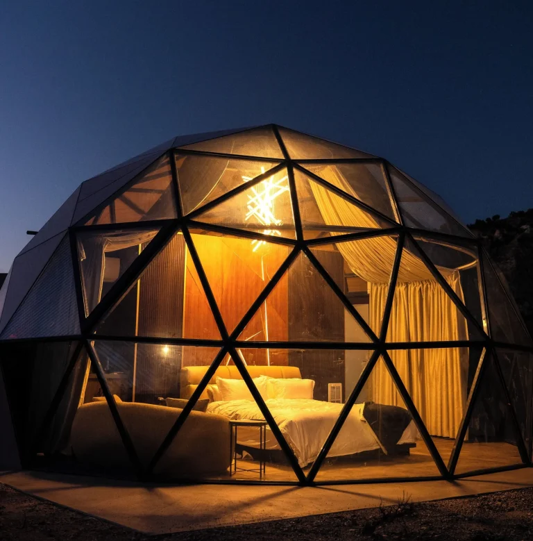 Sky domes and stargazing bubbles at two of America's most dramatic landscapes. Architecture that disappears into the night.